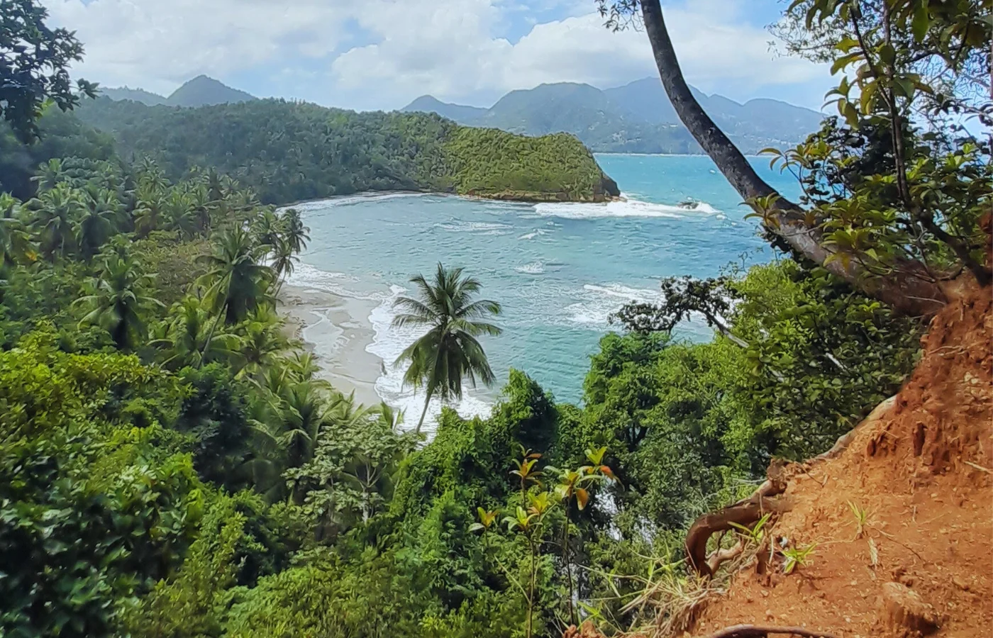 Batibou Bay, Dominique — plage idyllique et isolée